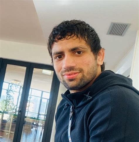 Ravi Kumar Dahiya Height, Weight, Age, Girlfriend, .
